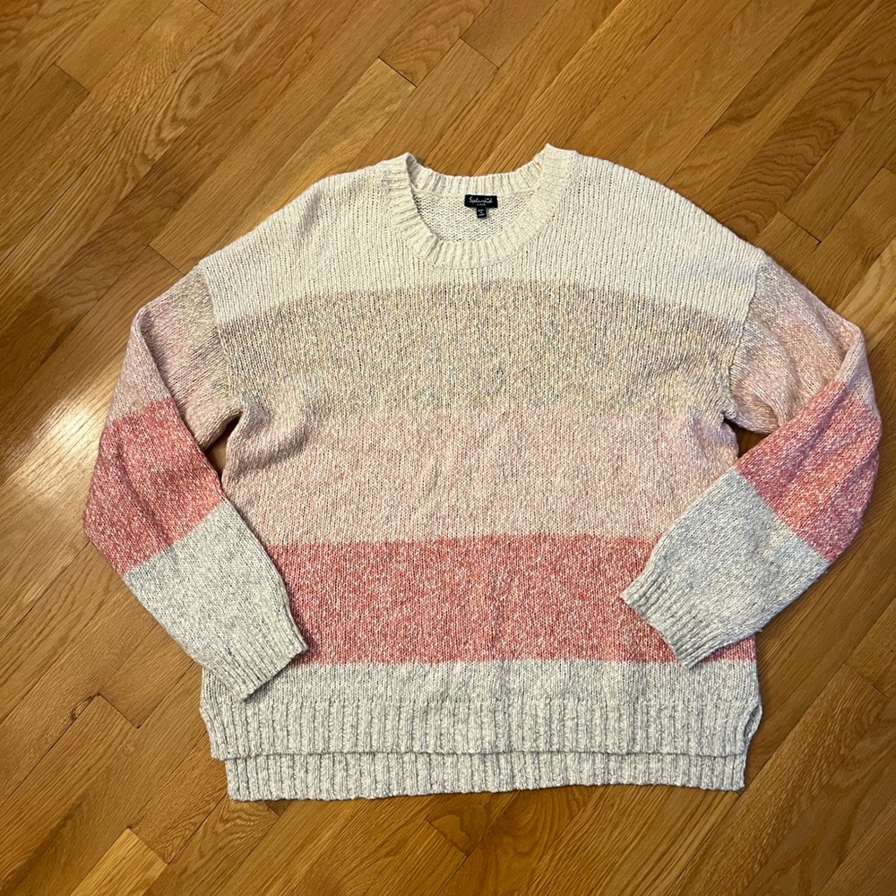 Splendid sweater size L EUC